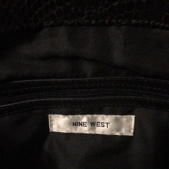 Nine West faux brown reptile finish bag - Picture 2 of 5